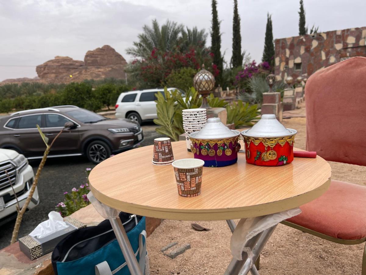 Rural Tents Naseem الخيمةالريفيةalouzaib Al-`Ula Eksteriør billede
