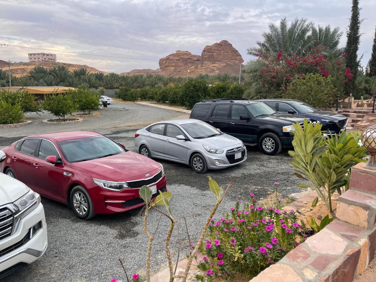 Rural Tents Naseem الخيمةالريفيةalouzaib Al-`Ula Eksteriør billede