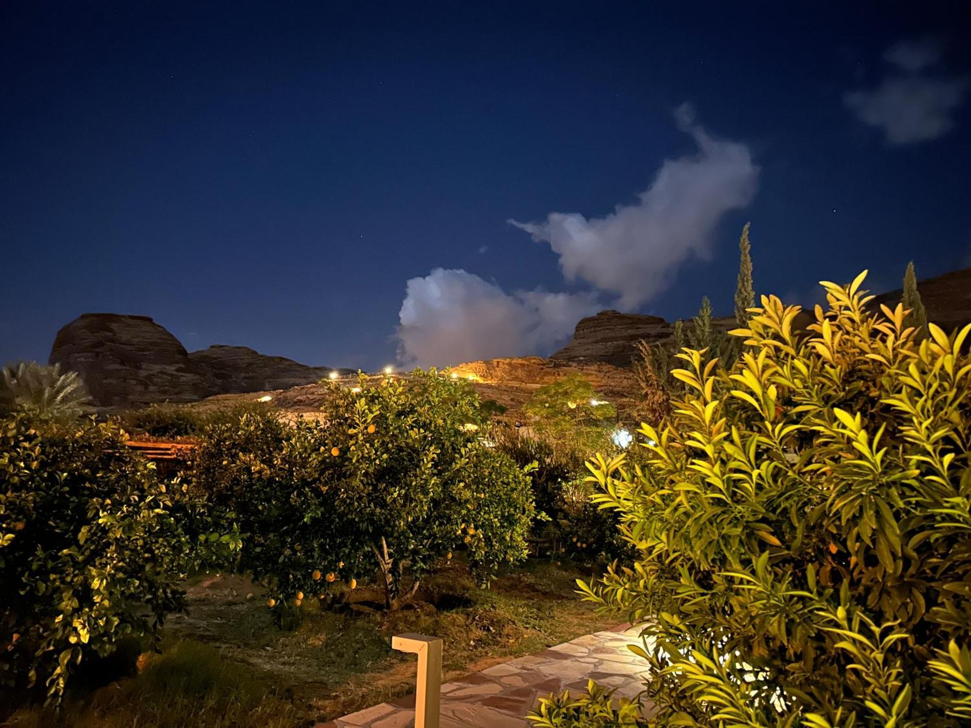 Rural Tents Naseem الخيمةالريفيةalouzaib Al-`Ula Eksteriør billede
