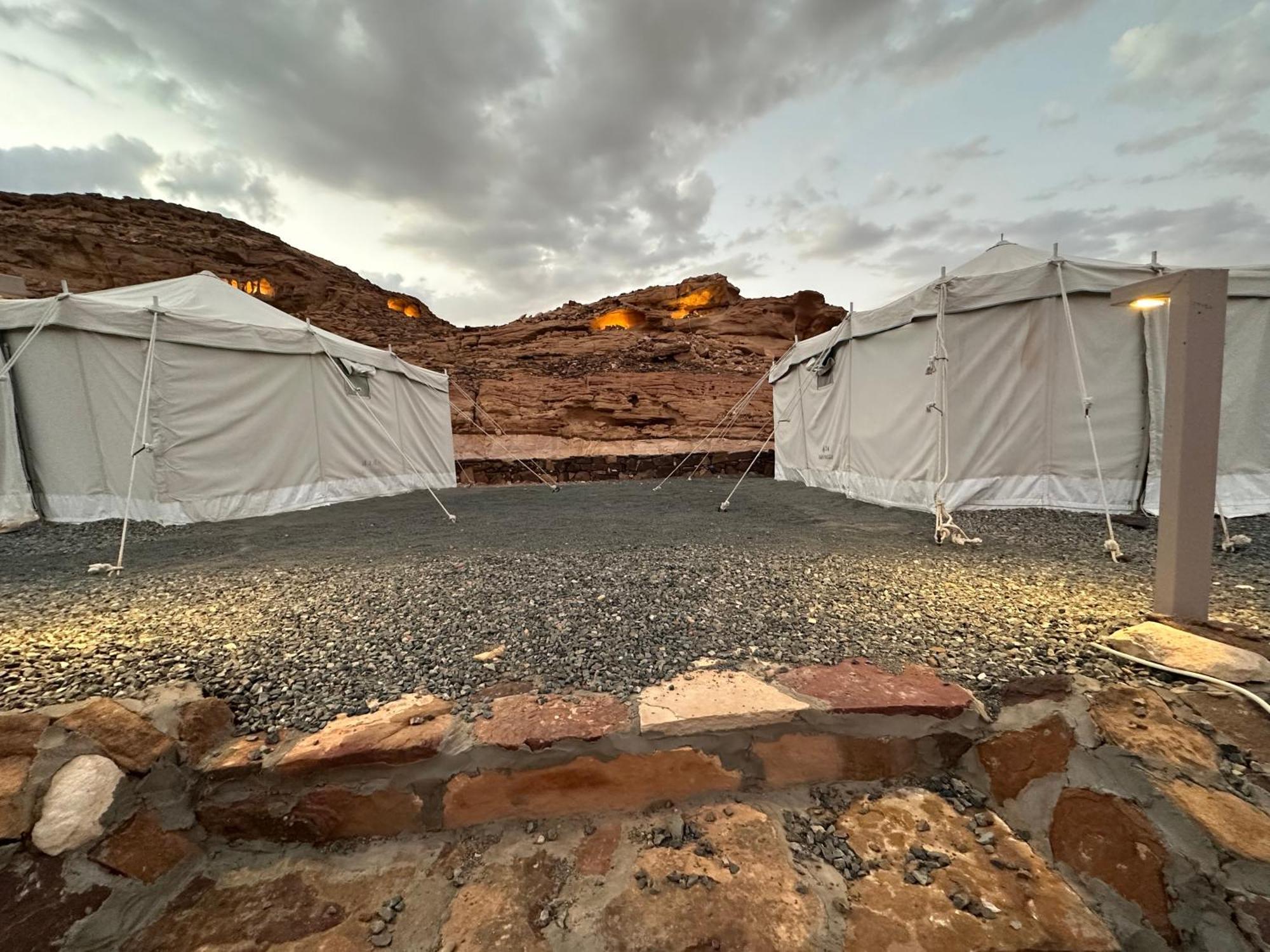 Rural Tents Naseem الخيمةالريفيةalouzaib Al-`Ula Eksteriør billede